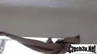 فتاة التوتو الأزرق كيمبر آدامز تأخذ قضيبًا أسودًا هائلاً بإثارة