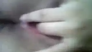 فتيات ساذجات يتحولن إلى عاهرات: سمراء وشقراء في إيلاج مزدوج