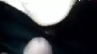 نساء اربعينية مع شباب