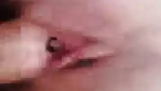 عارضة أزياء بونك تتعرض لجنس حلق بقضيب لحمي سميك