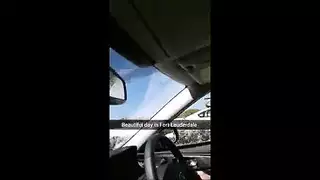 اختراق مزدوج شيميل: فتحات ضيقة وأثداء فاتنة في فيديو صريح